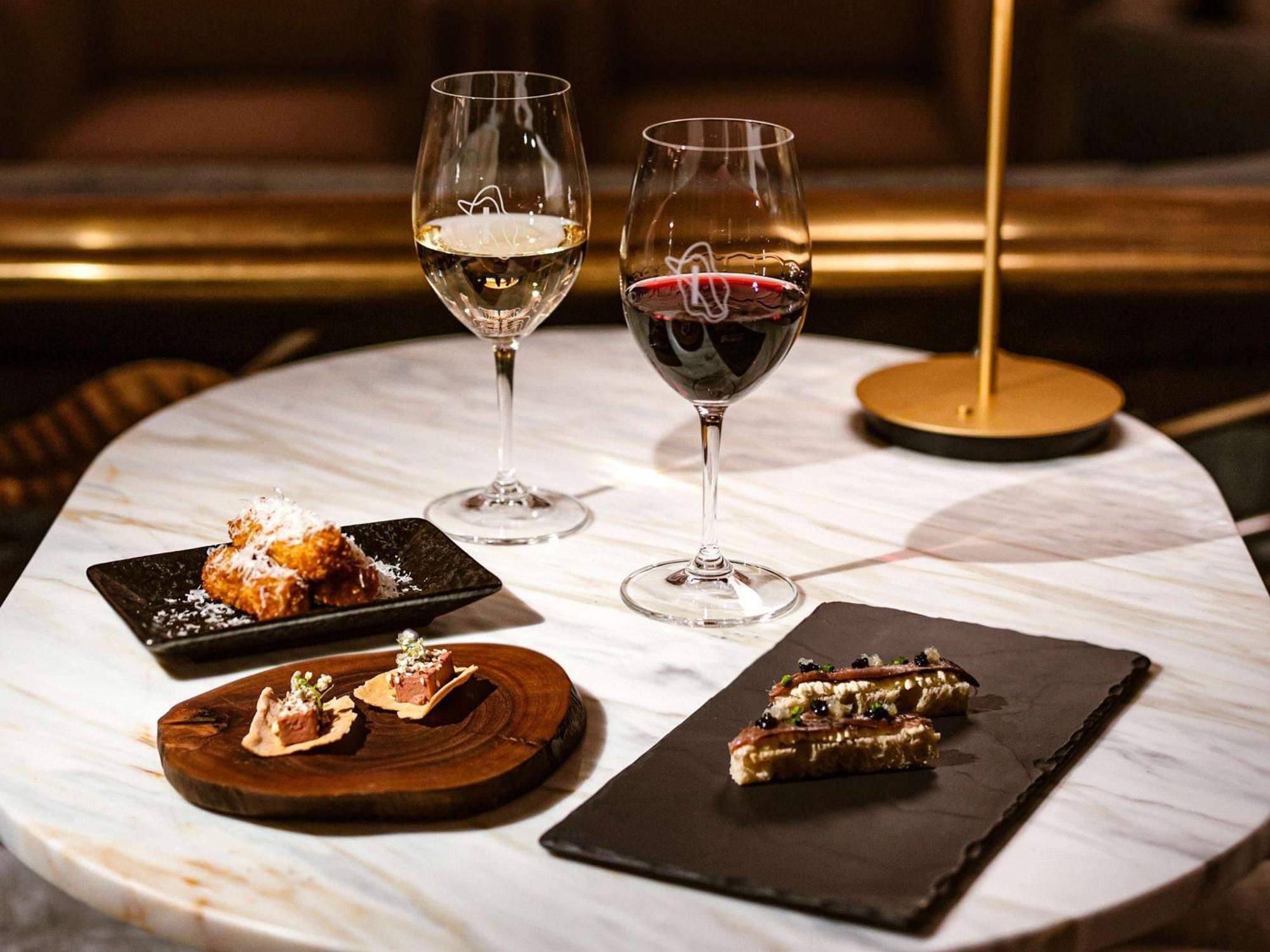 The Playford Adelaide - Mgallery Luaran gambar Wine and tapas